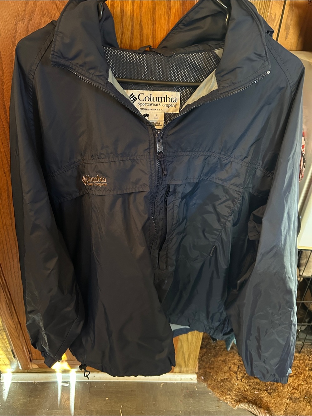Men’s Columbia Navy Lightweight Packable Hooded Jacket